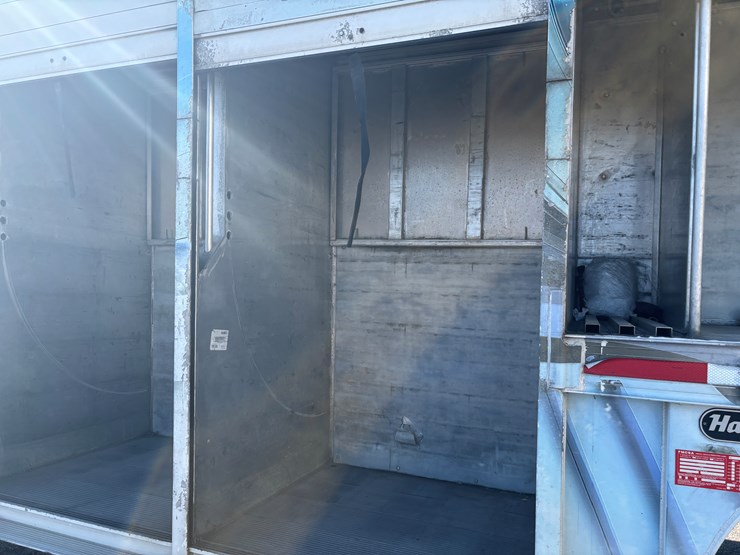 2014-hackney-beverage-trailer-image-25