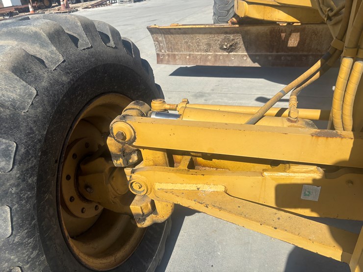 caterpillar-140h-vhp-image-66