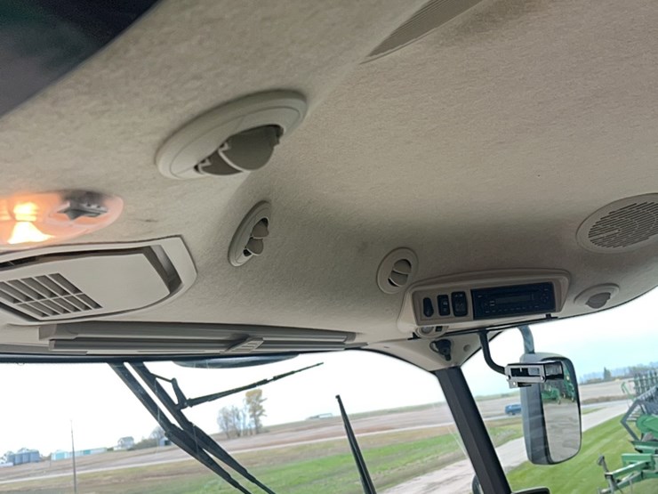 2014-john-deere-s680-image-124