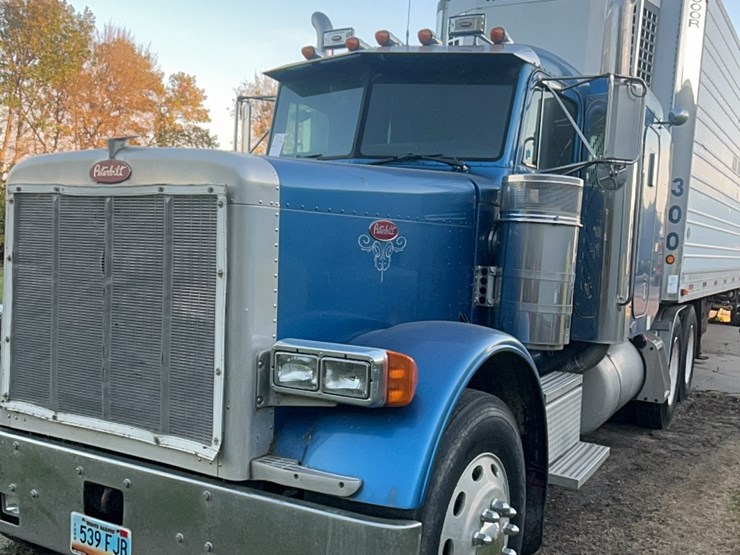 2003-peterbilt-379-image-15