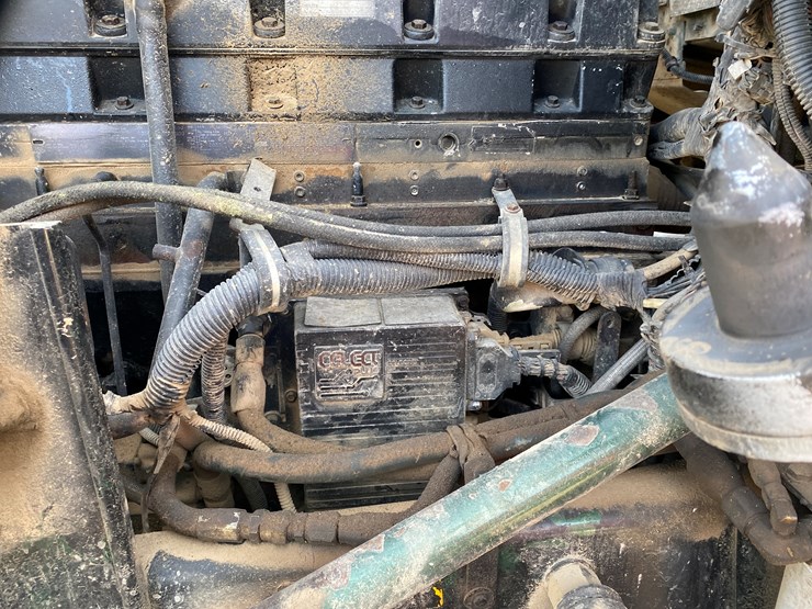 1998-kenworth-t800-image-46