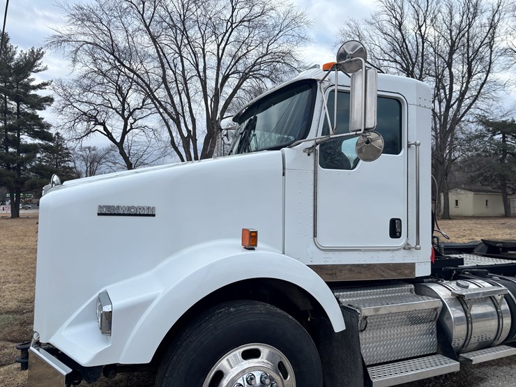 kenworth-t800-image-8