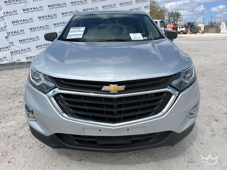 2018-chevrolet-equinox-image-26