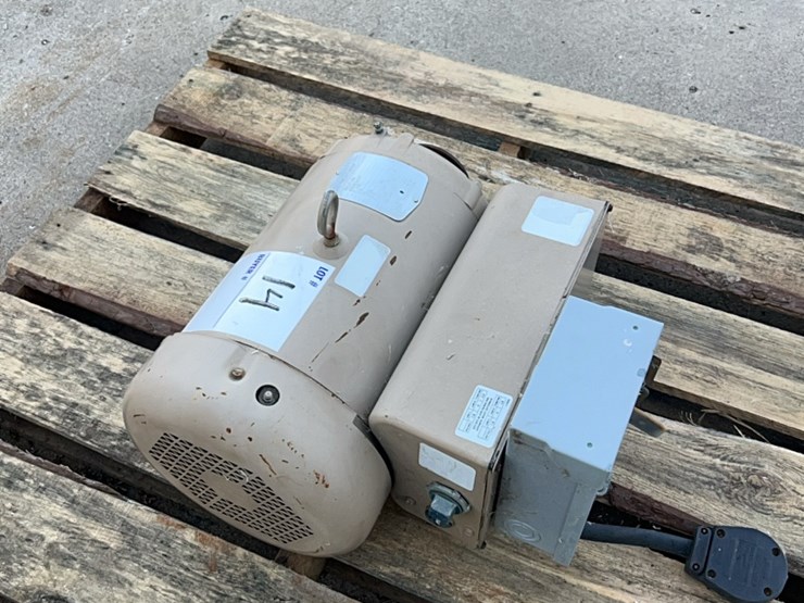 very-good-baldor-7.5-hp-220-single-phase-electric-motor-with-self-contained-on-off-switch-image-4