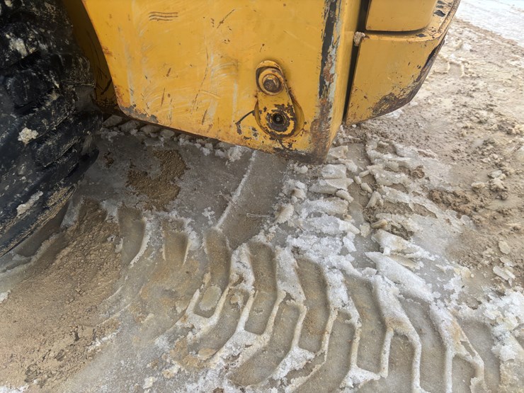 2009-caterpillar-252b2-image-40