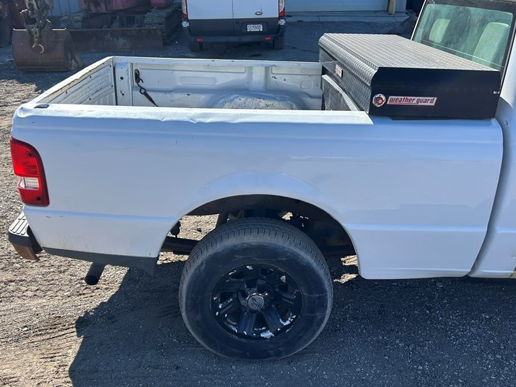 2011-ford-ranger-image-17