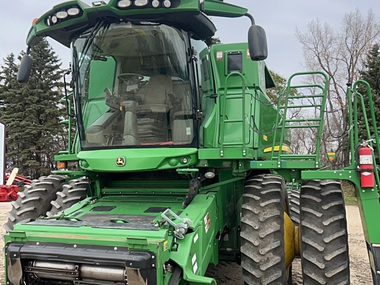 2014-john-deere-s680-image-19
