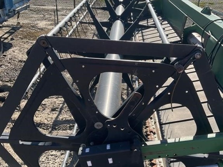 john-deere-925d-image-9