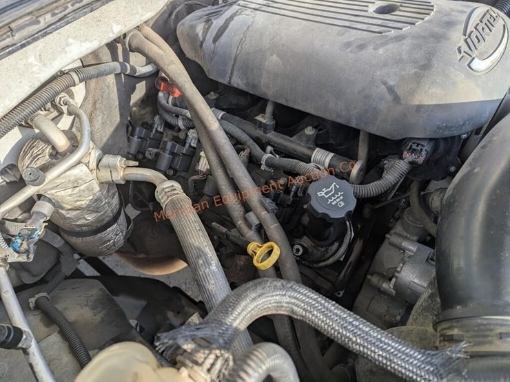 2003-chevrolet-3500-image-13