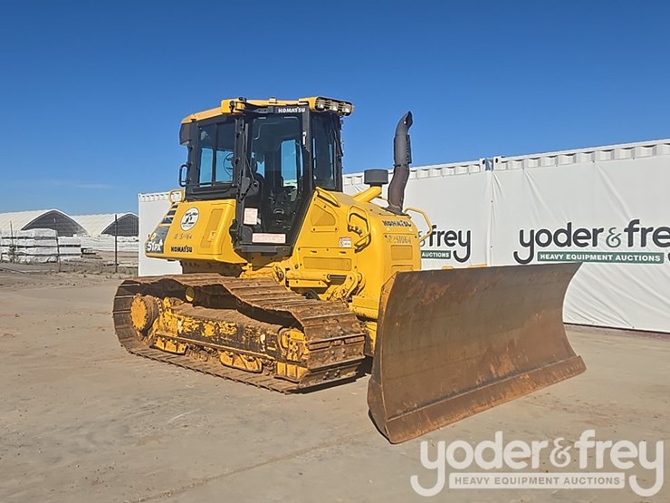 2018-komatsu-d51px-24-image-7