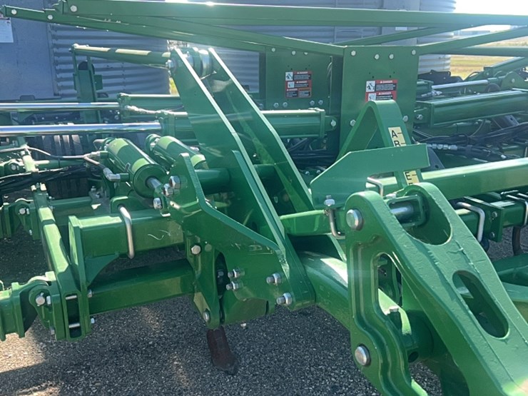 2022-john-deere-52-image-84