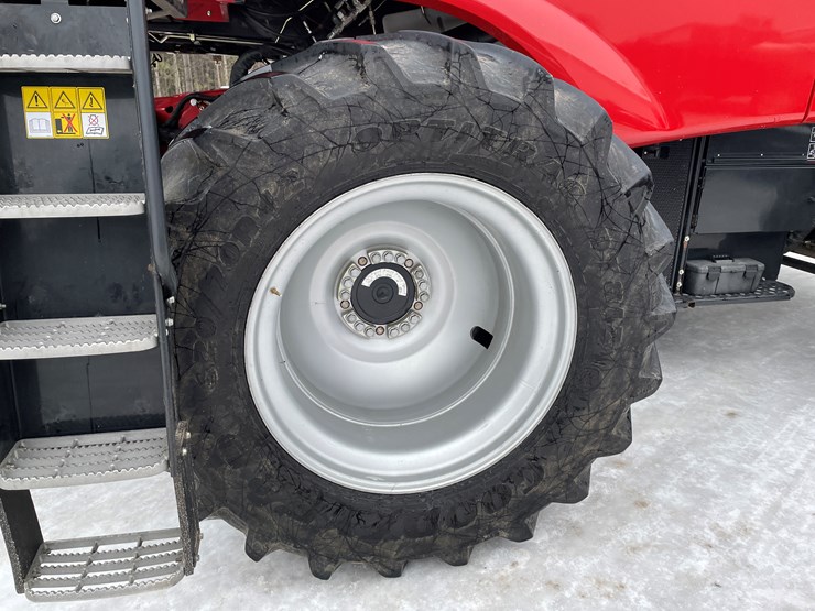 2017-case-ih-7240-image-17