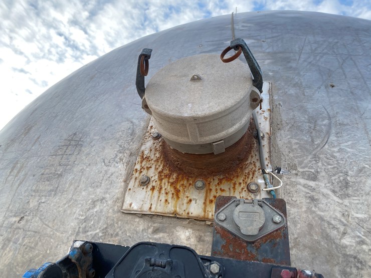 1980-trailmobile-tanker-image-37