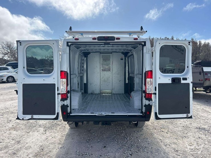 2022-ram-promaster-2500-image-20