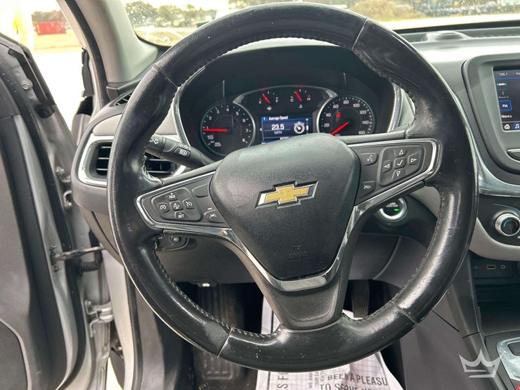 2020-chevrolet-equinox-image-14
