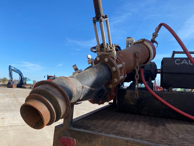 1994-international-paystar-5000-image-30