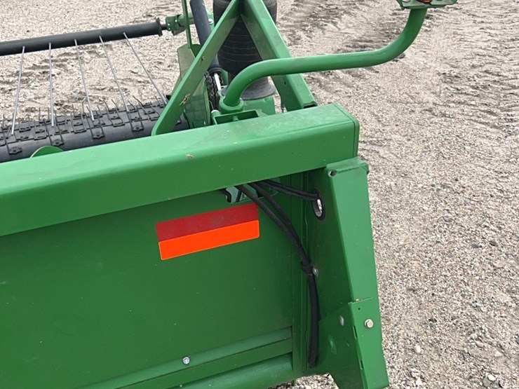 2014-john-deere-615p-image-19