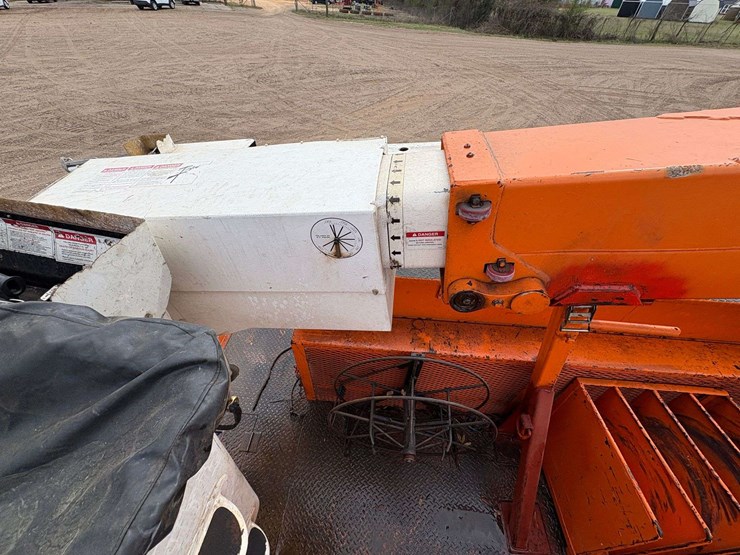 2004-international-durastar-4300-image-30