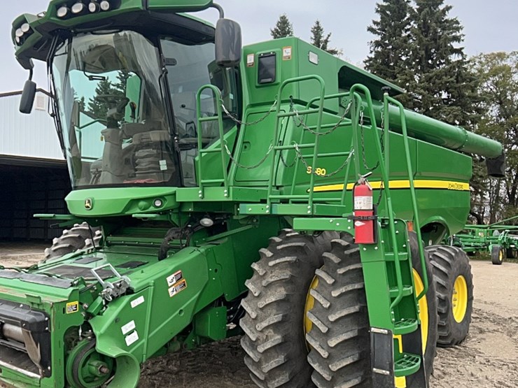 2014-john-deere-s680-image-26