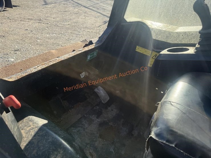 2012-jcb-260-eco-image-37