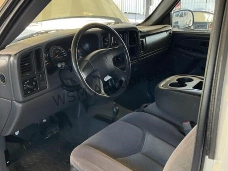 2006-chevrolet-silverado-1500-image-22