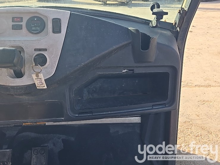 2018-club-car-carryall-300-image-31