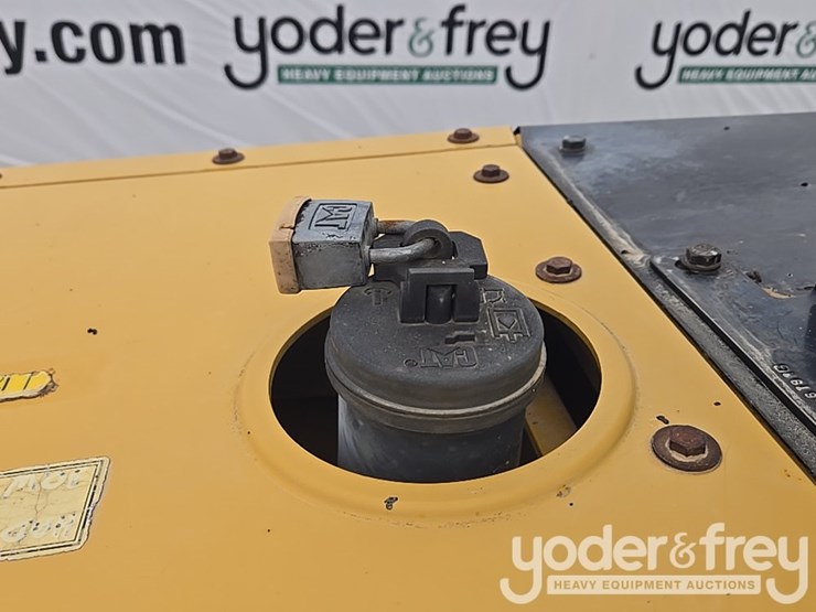 2015-caterpillar-12m3-image-74