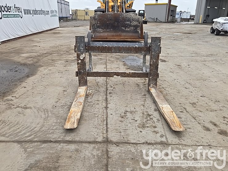 2021-volvo-l90h-image-102