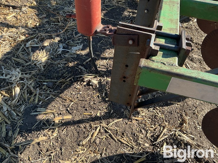 sub-mulcher-inline-applicator-image-18