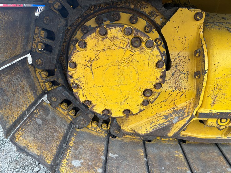 2021-komatsu-d39-image-65