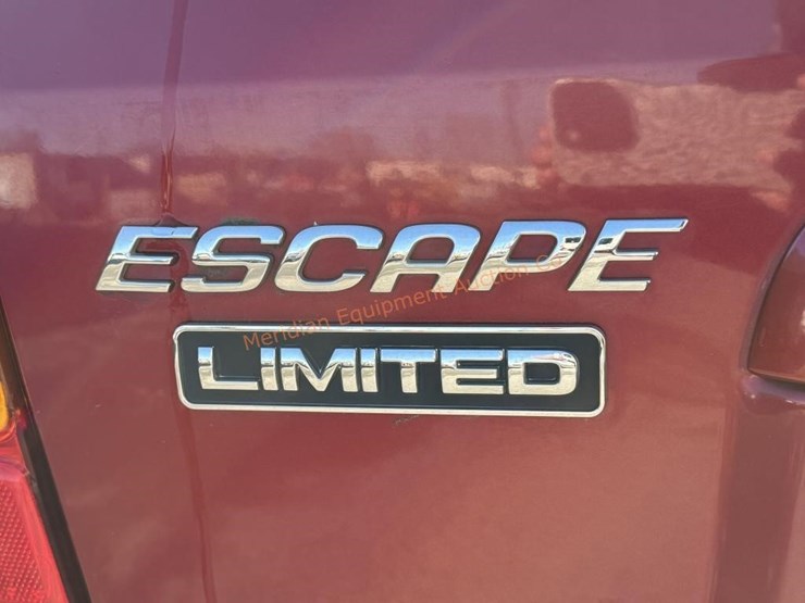 2005-ford-escape-image-15