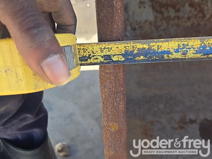 2016-caterpillar-335fl-image-13