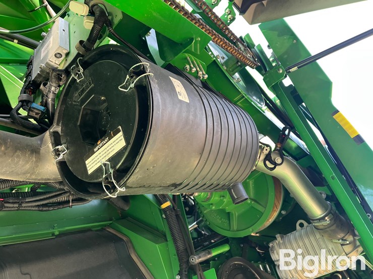 2023-john-deere-s760-image-18