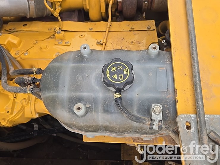 2019-deere-460e-image-51