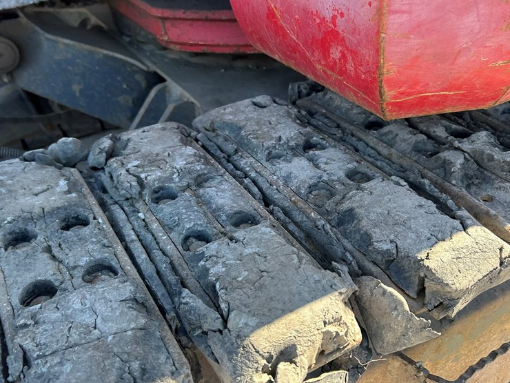 takeuchi-tb180fr-image-80