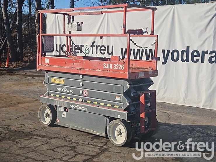 2017-skyjack-sjiii3226-image-3