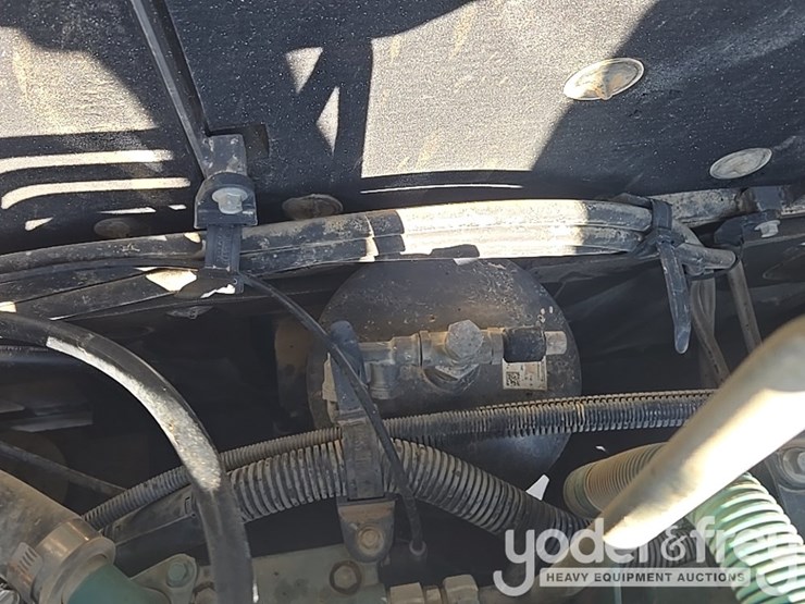 2017-volvo-ec350el-image-60