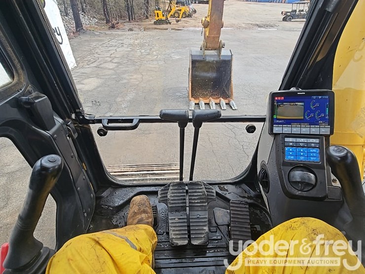 2019-komatsu-pc360-lc-11-image-51