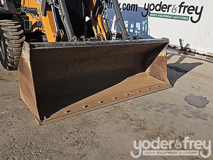 2022-case-590sn-image-19