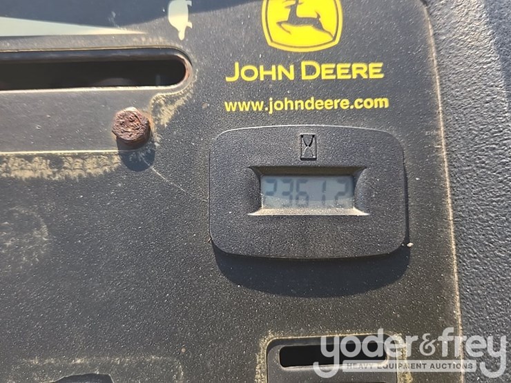 john-deere-72-image-43
