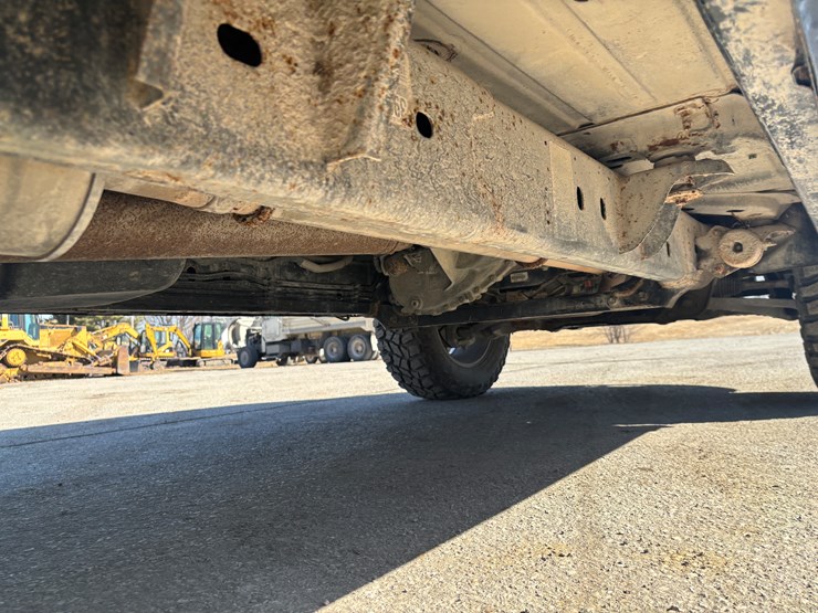 2014-dodge-1500-image-46