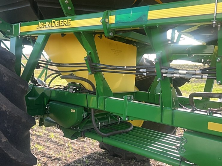 2018-john-deere-1910-image-9