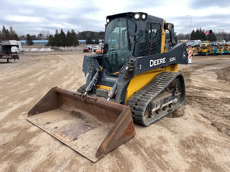 deere-325g-image-1