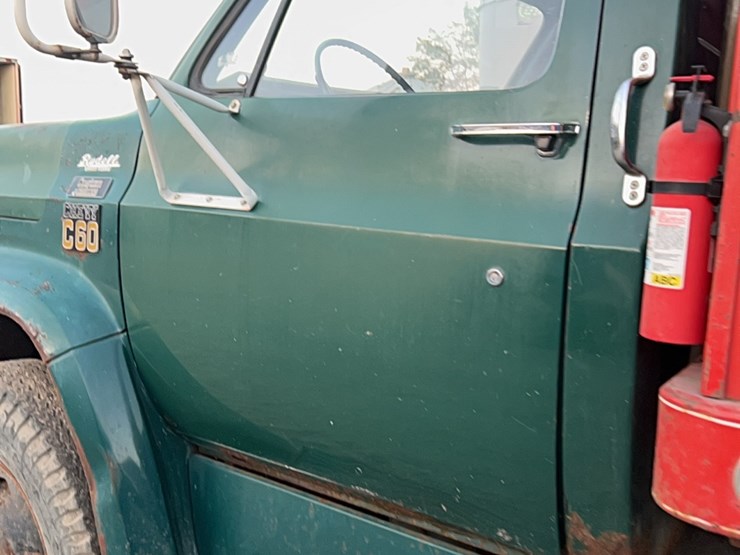 1975-chevrolet-c60-image-61