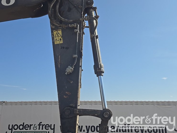 2017-volvo-ec350el-image-37