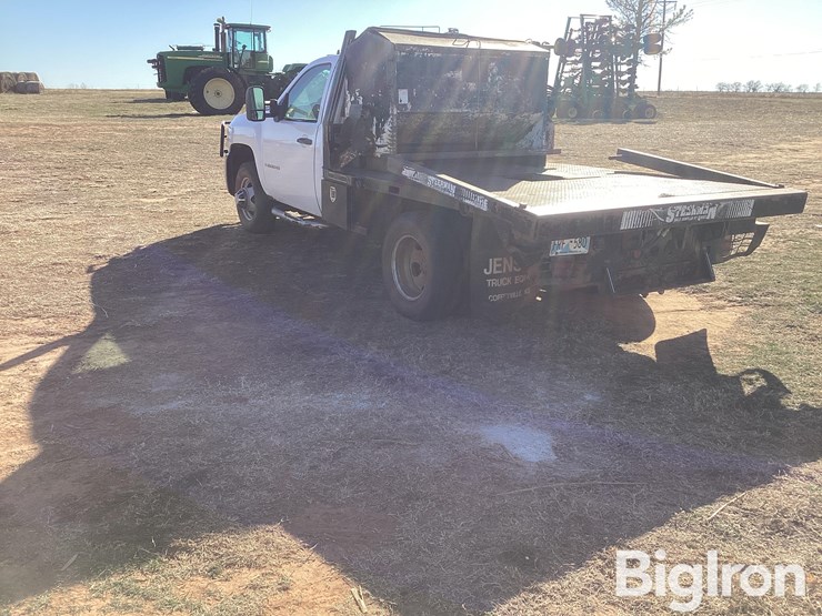 2008-chevrolet-silverado-3500-image-7