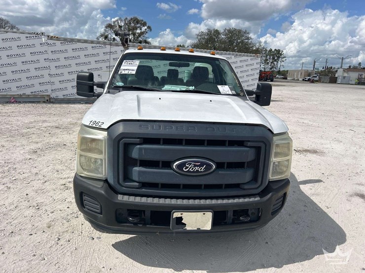 2012-ford-f350-image-27