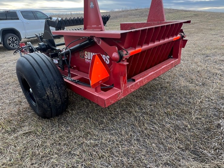 lot-29.-2020-summers-model-rp6700-rock-picker,-hyd.-variable-speed-reel,-hyd.-hitch-swing,-super-clean-image-6