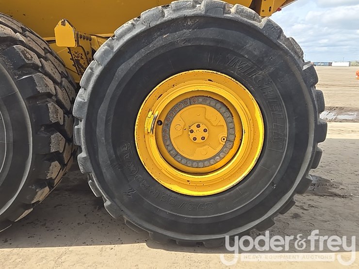 2018-deere-460e-image-13