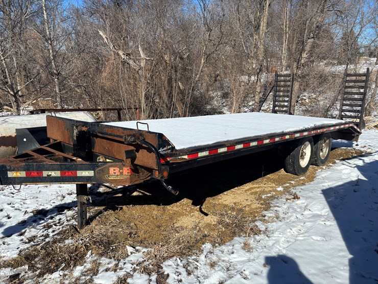 #2272-•-b-&-b-26'-equipment-trailer-image-1